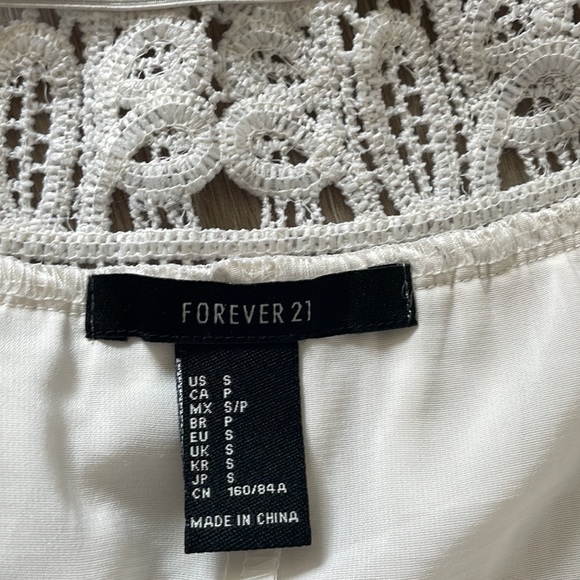 White of the shoulder dress size small - Picture 8 of 9